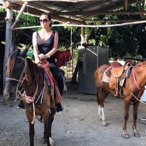 Meet your Posher, Tiffany
